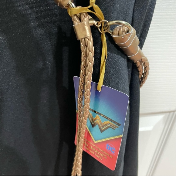 Her Universe 18 Hot Topic Wonder Woman Lasso Dress 2X Halloween - Picture 9 of 10